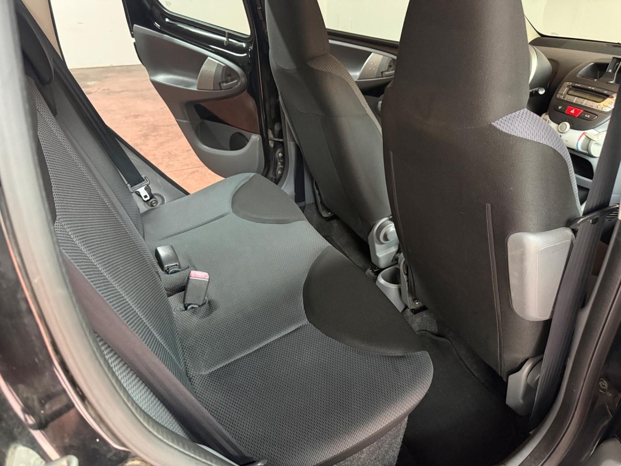 Toyota Aygo 1.0 12V VVT-i 5 porte