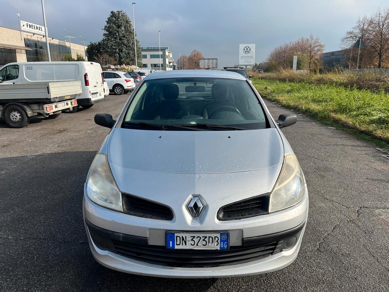 Renault Clio 1.1 3P 4U PACK