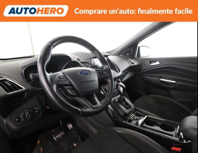 FORD Kuga 2.0 TDCI 150 CV S&S 4WD Powershift ST-Line