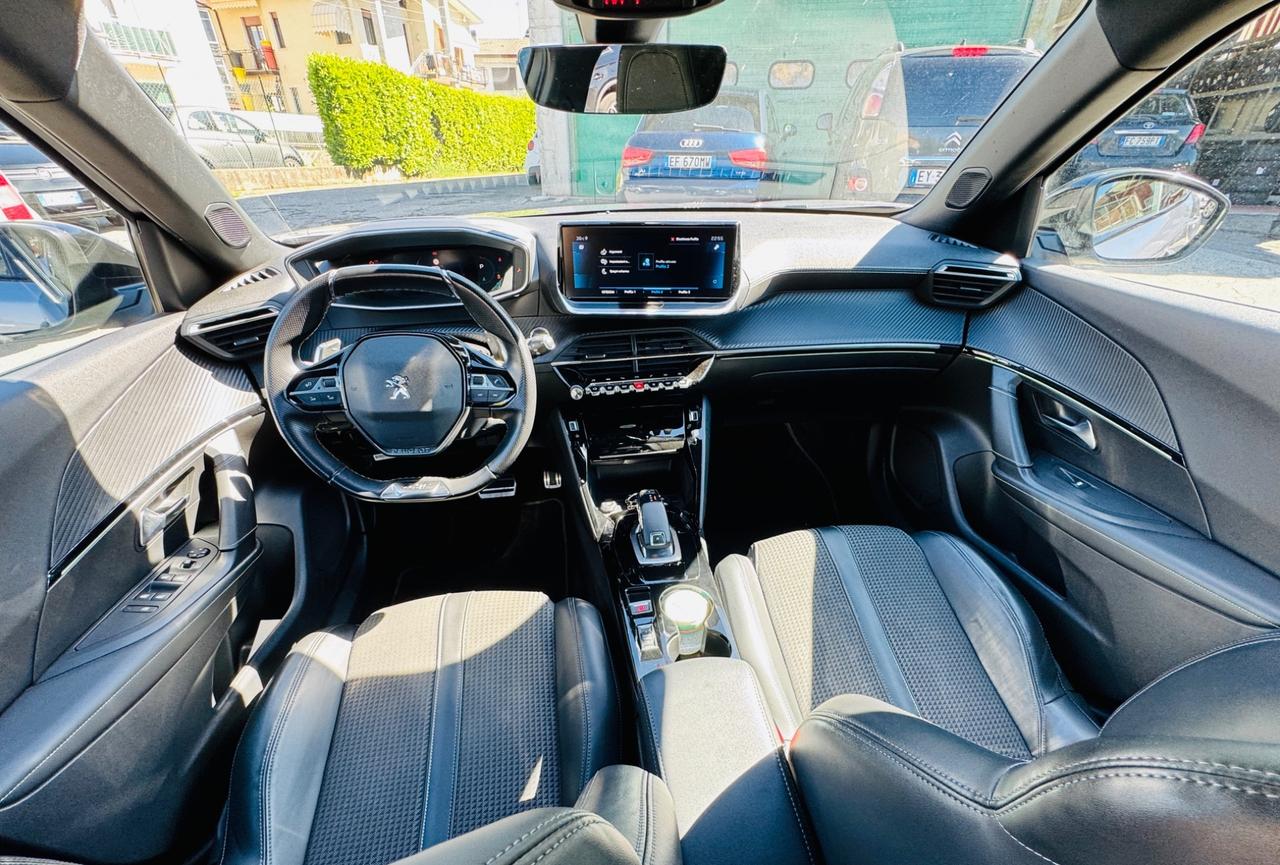 Peugeot 2008 BlueHDi 130 CV GT Line