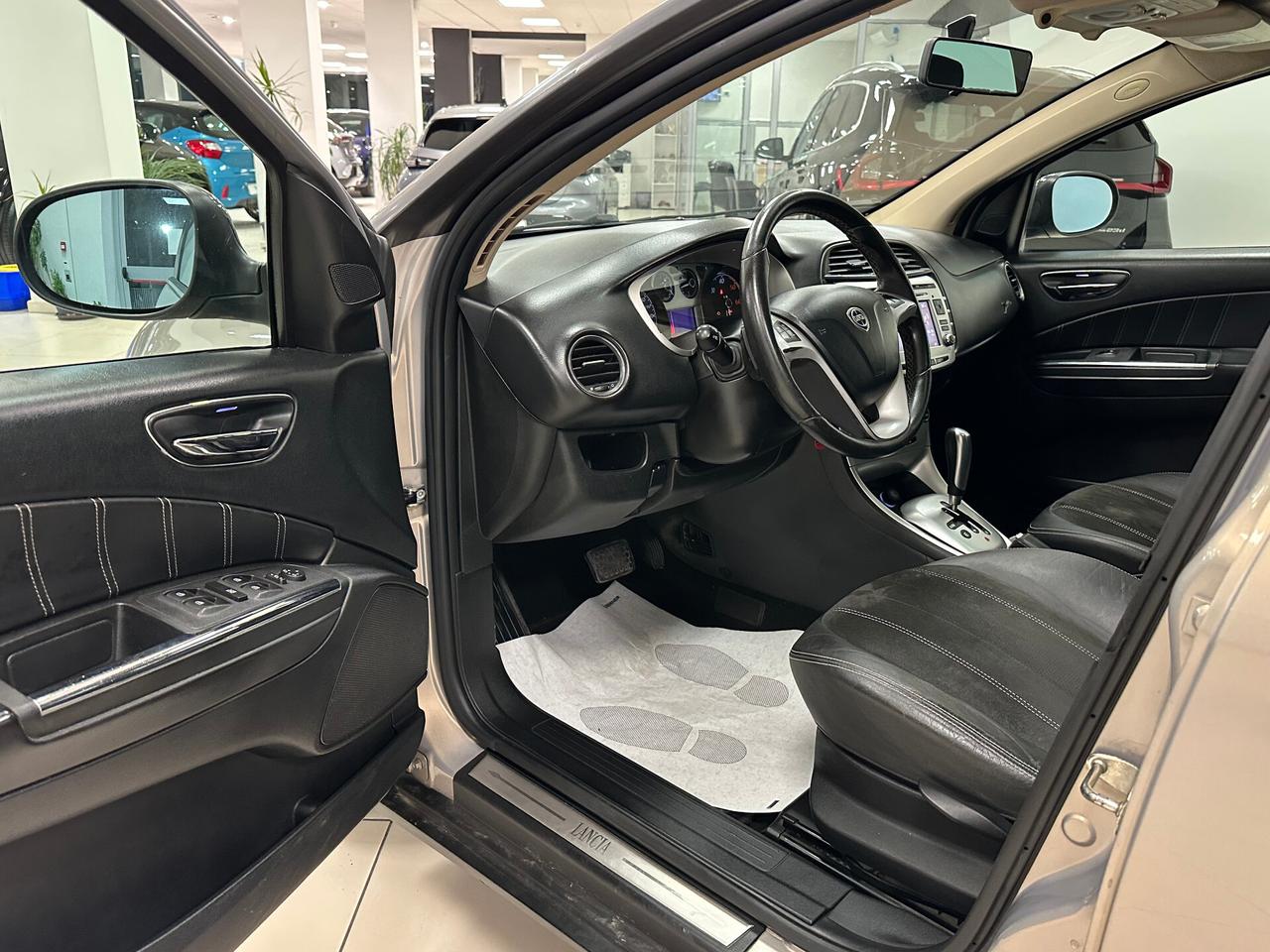 Lancia Delta 1.6 MJT 120 CV Selectronic Platino - 2009