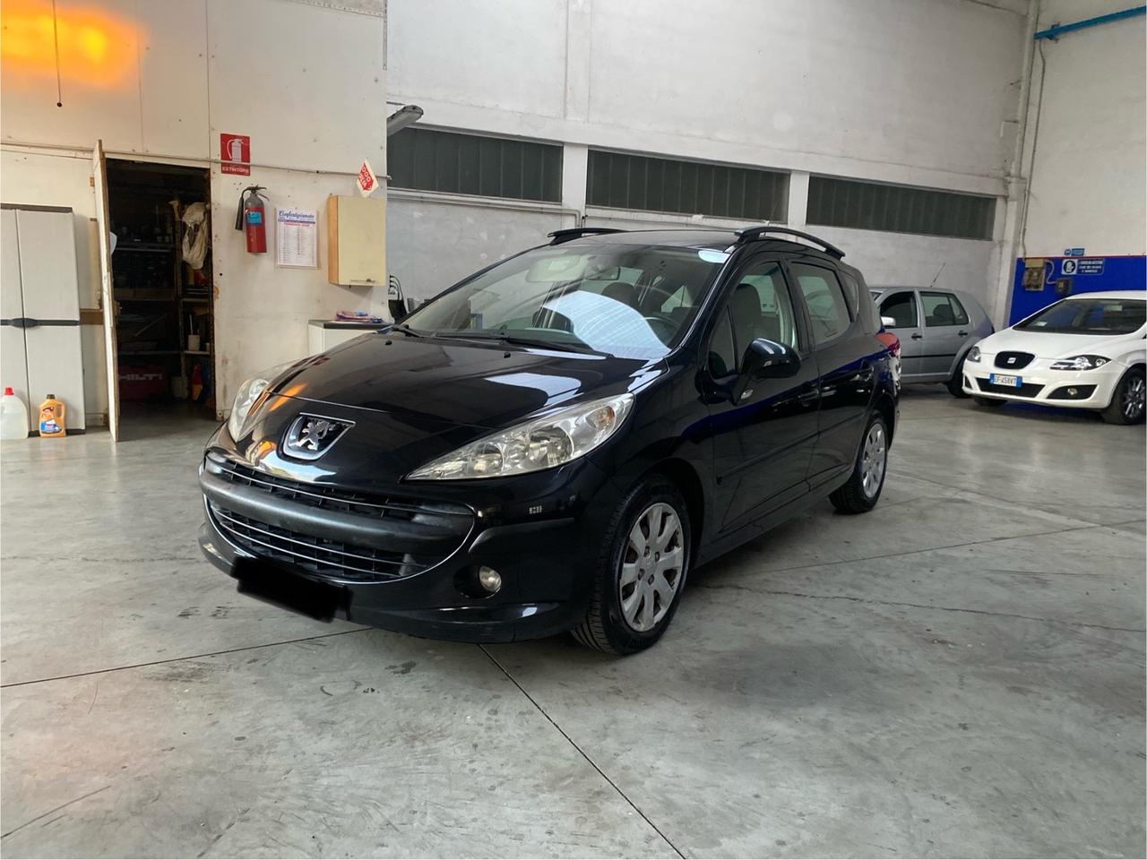 Peugeot 207 1.4 8V 75CV SW ECO GPL neopatentati