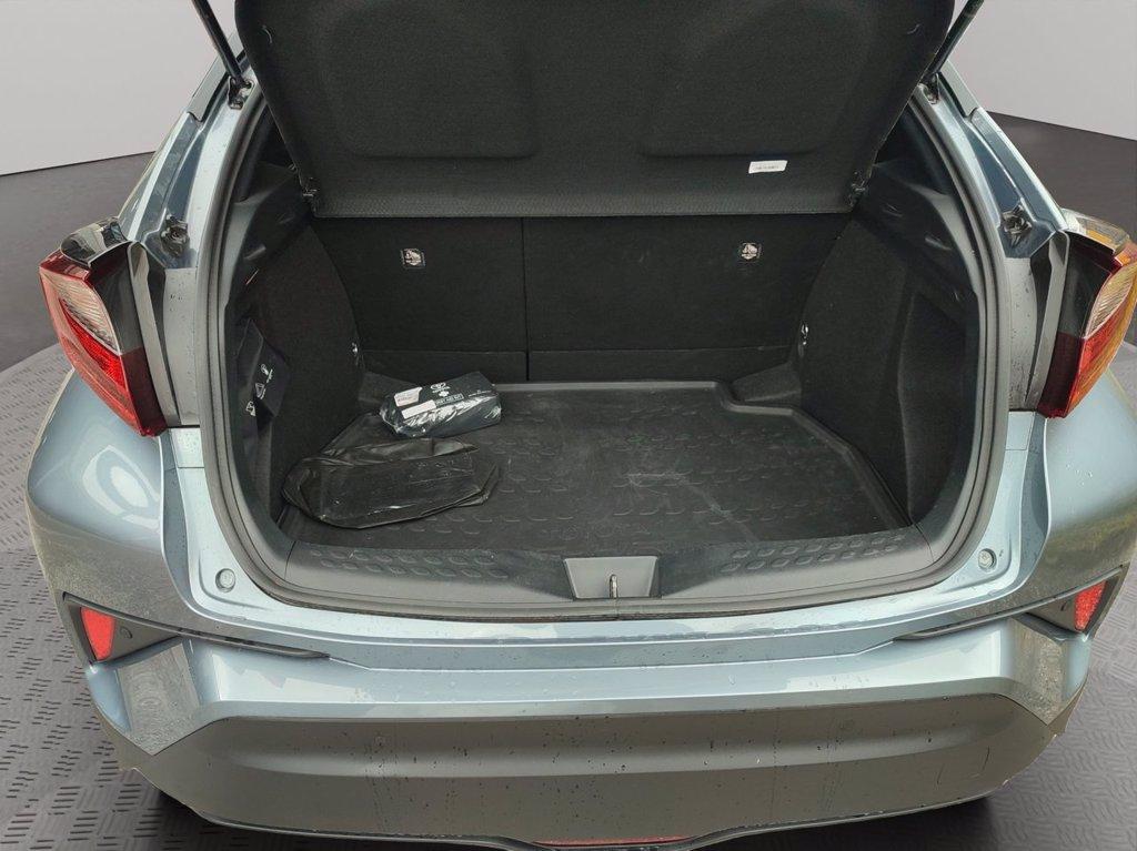 TOYOTA C-hr 1.8h trend e-cvt del 2021