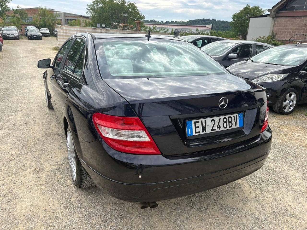 Mercedes-benz C 200 CDI 2009 2.2 DIESEL 136CV 271.000 KM