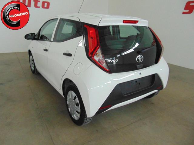 TOYOTA Aygo Connect 1.0 VVT-i 72 CV 5 porte
