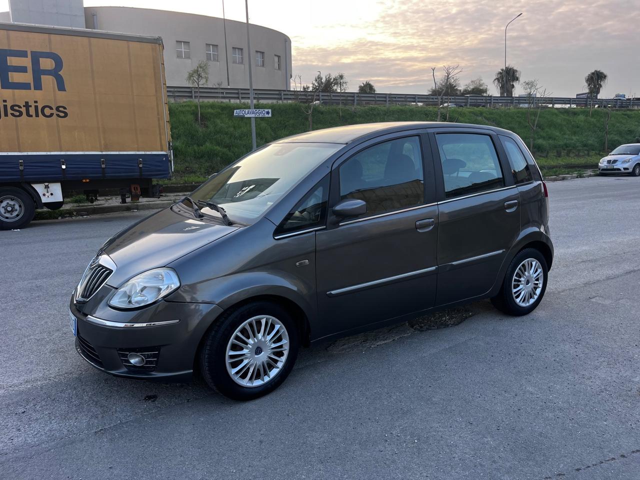 Lancia Musa 1.3 Mtj 90cv Restilyng 2008 PERMUTA