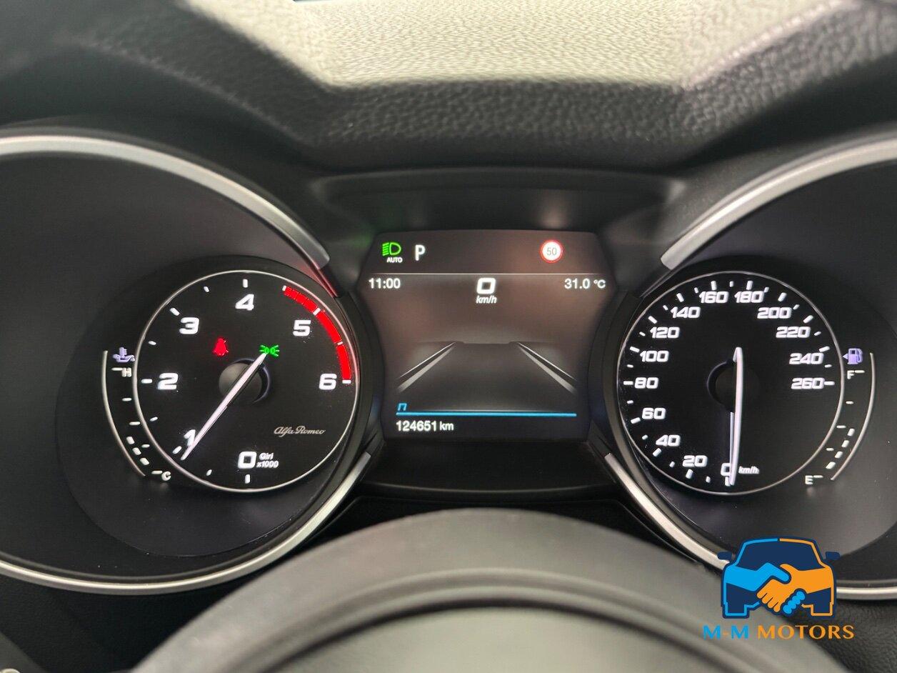 Alfa Romeo Stelvio 2.2 t Veloce Q4 210cv auto