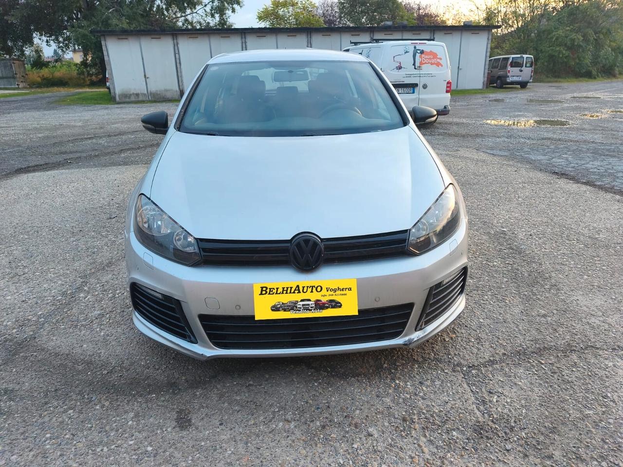 Volkswagen Golf 2011----1.6 Diesel