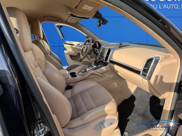 Porsche Cayenne 3.0 Diesel Platinum Edition