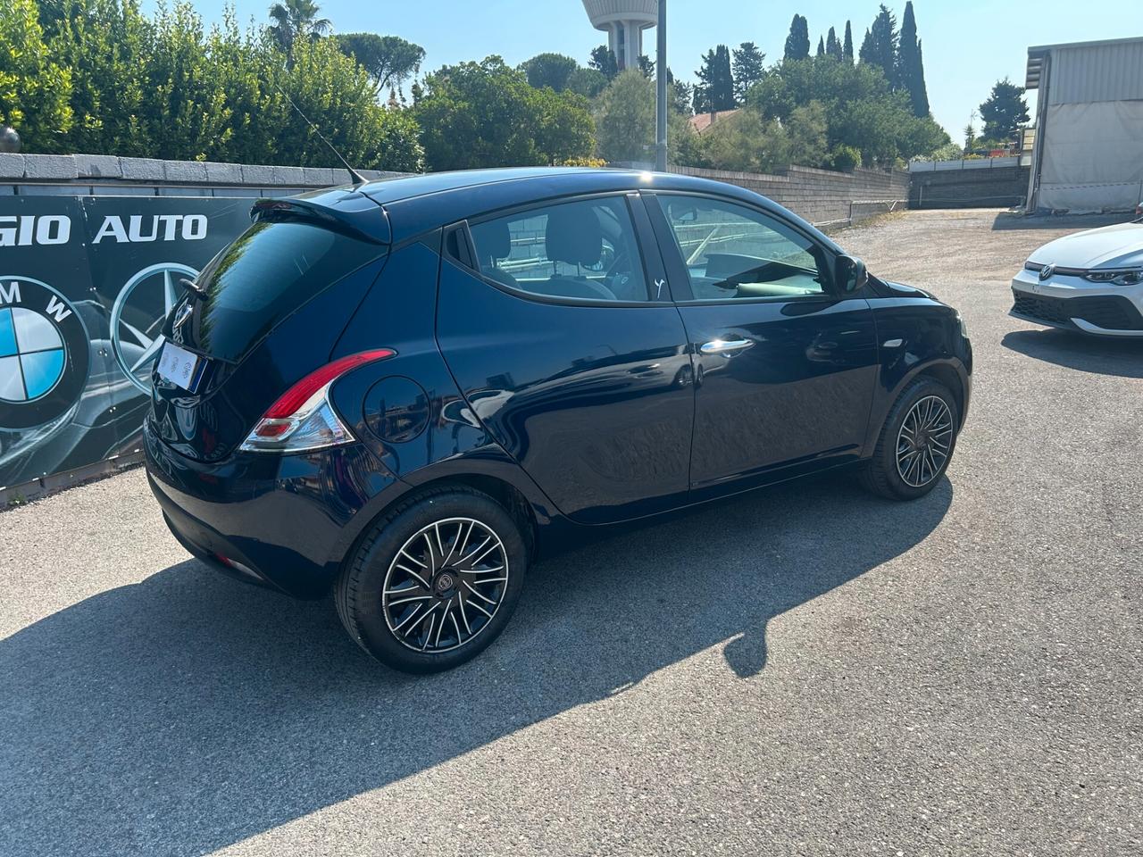 Lancia Ypsilon 1.2 69 CV 5 porte Platinum