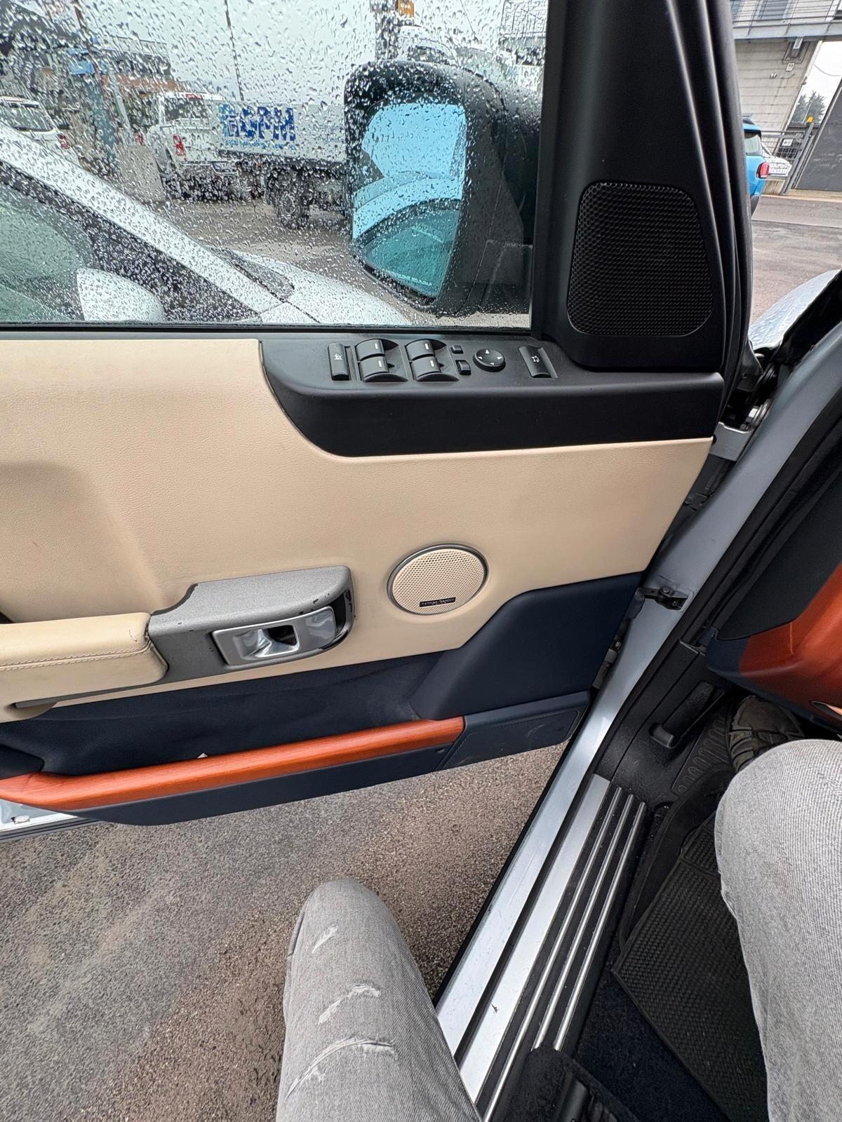 Land Rover Range 3.0 130 kw con PROBLEMI AL CAMBIO