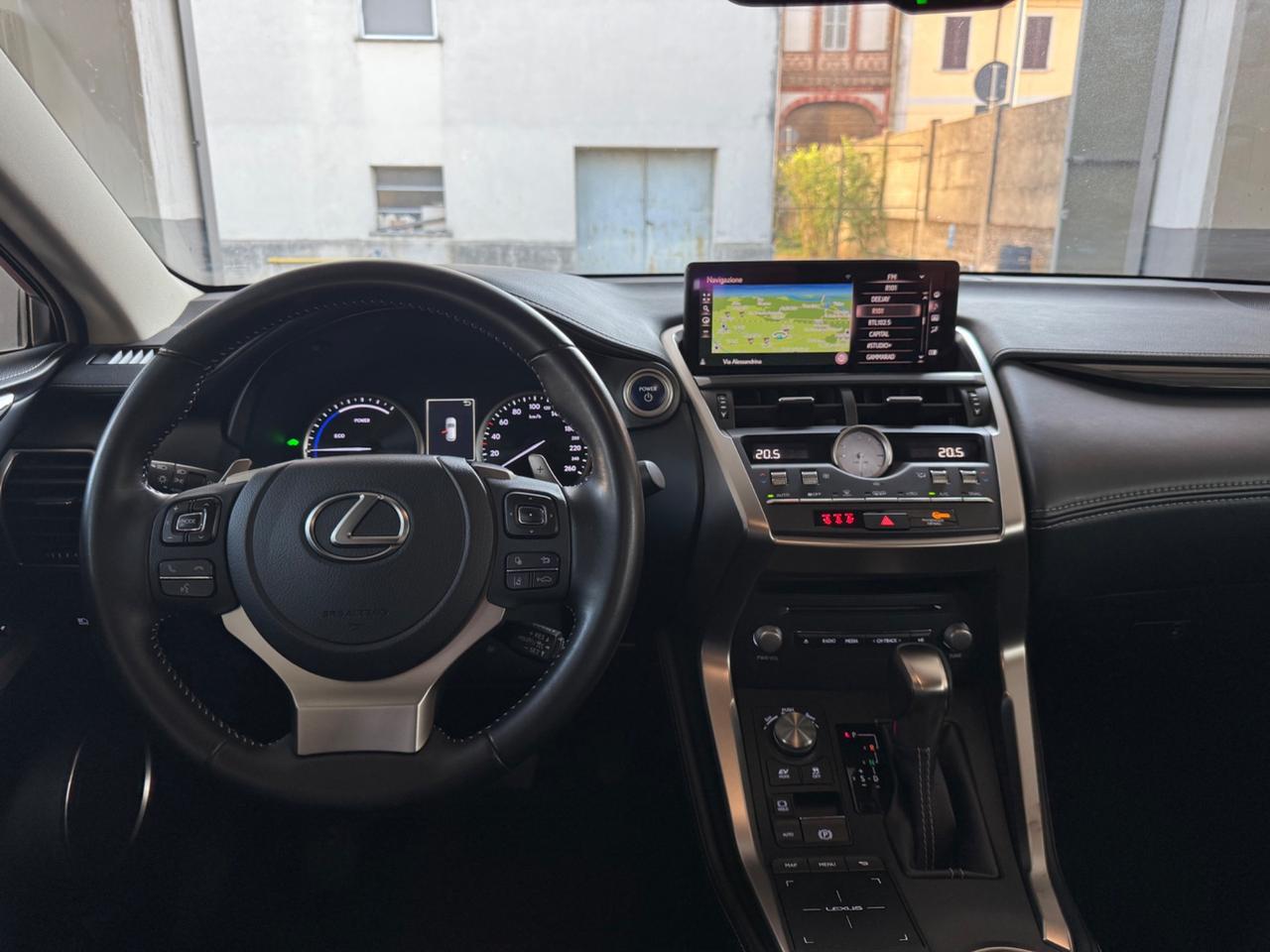 Lexus NX 300h Hybrid Business