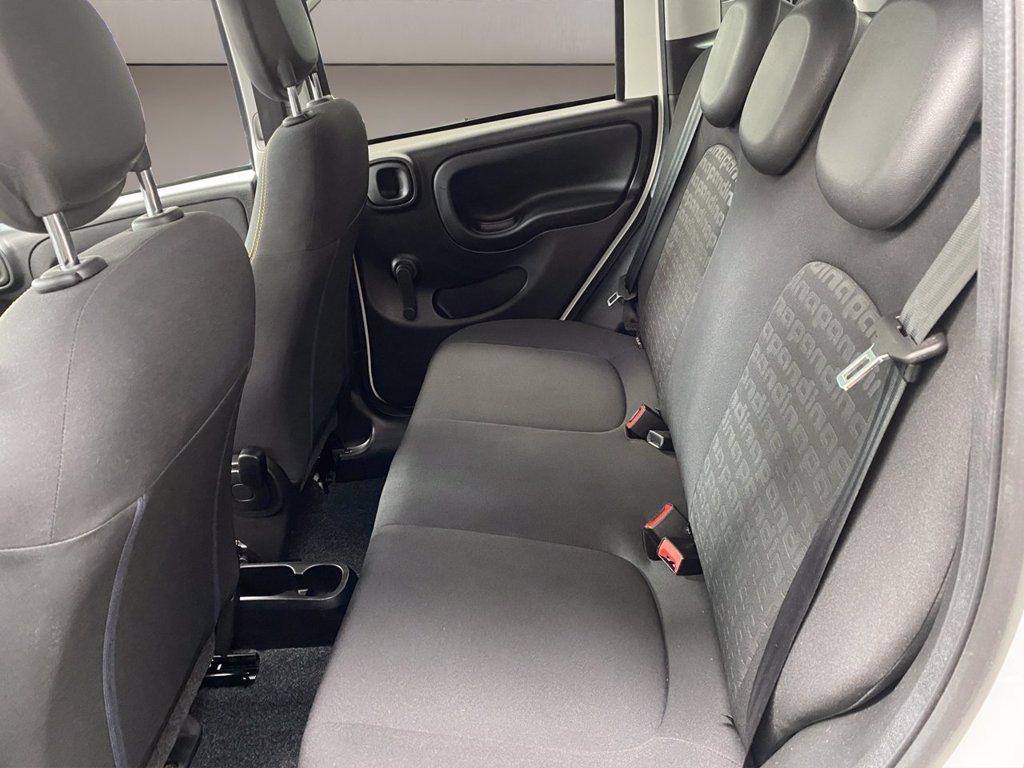 FIAT Pandina Cross 1.0 firefly hybrid s&s 70cv del 2025