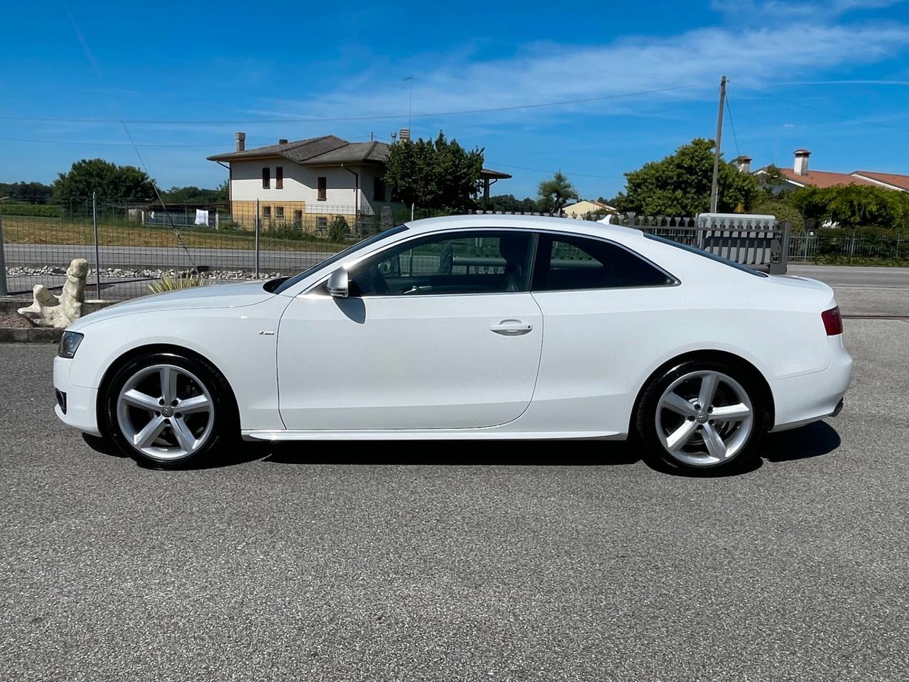 Audi A5 2.7 V6 TDI F.AP. multitronic Ambition s-line