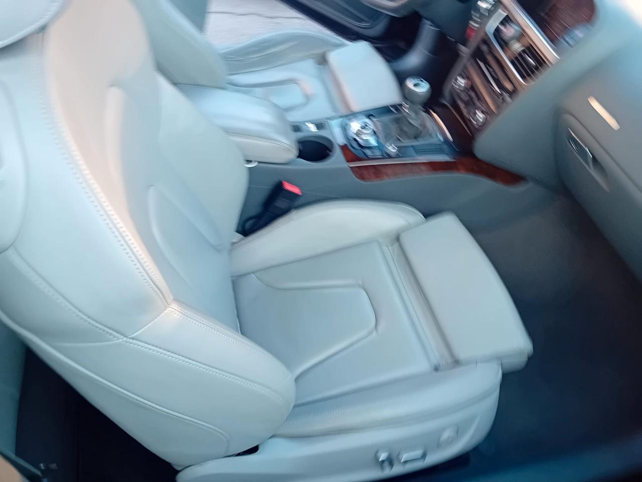 Audi A5 Cabrio 2.0 TDI clean diesel Business