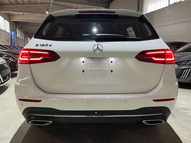 MERCEDES-BENZ B 180 d Autom. Sport Plus UNICO PROP./NAVI/TELEC./F.LED