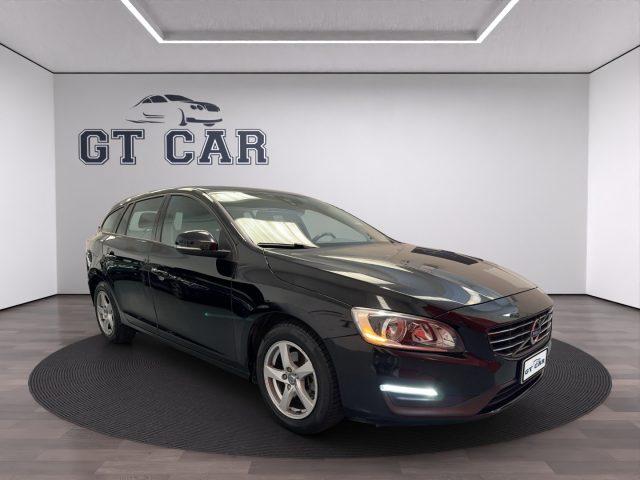 VOLVO V60 D2 1.6 Powershift Kinetic