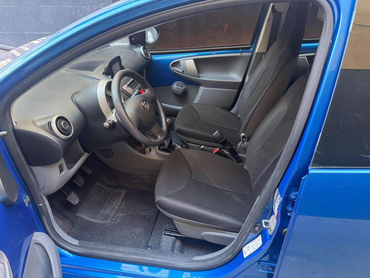 Toyota Aygo 1.0 12V VVT-i 5 porte Now Connect