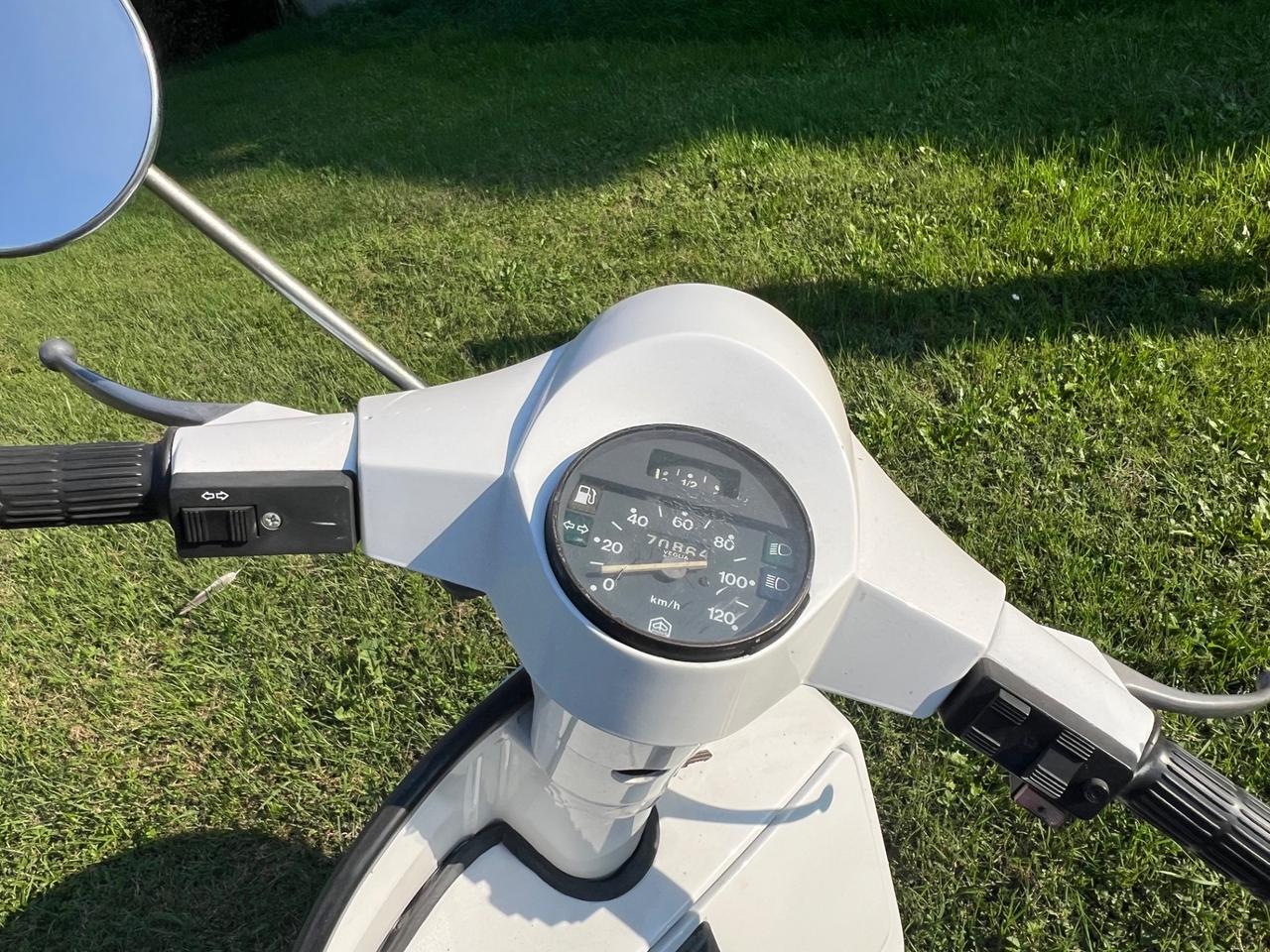 Piaggio Vespa 125 PX