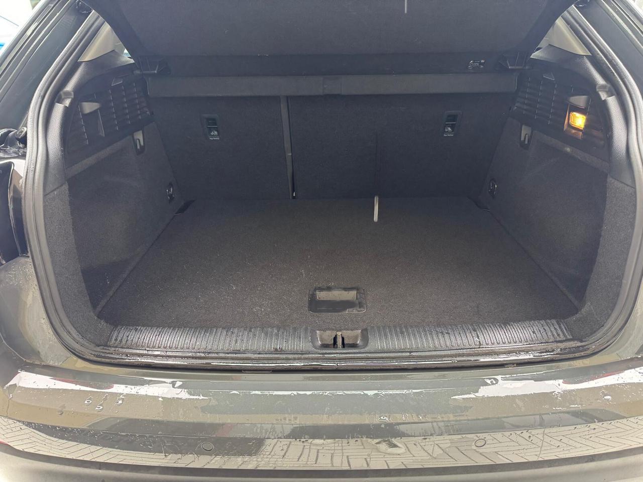 Audi Q2 35 TDI S tronic Business