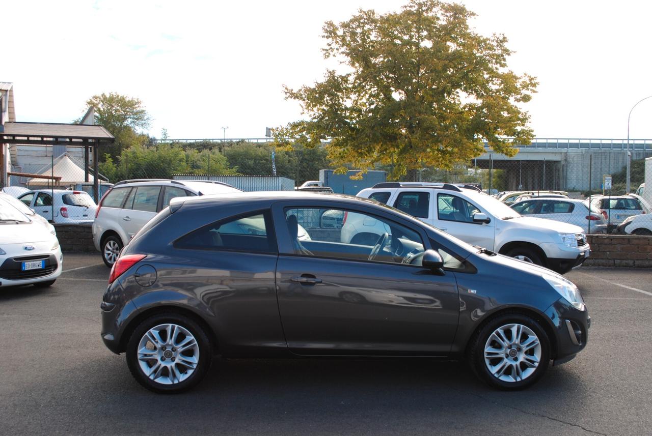 OPEL CORSA 1.2 85 CV BENZ/GPL OK NEOPATENTATI