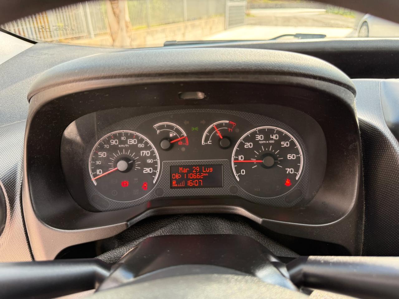 FIAT QUBO ANNO 2015 1.4 NATURAL/POWER 77 CV