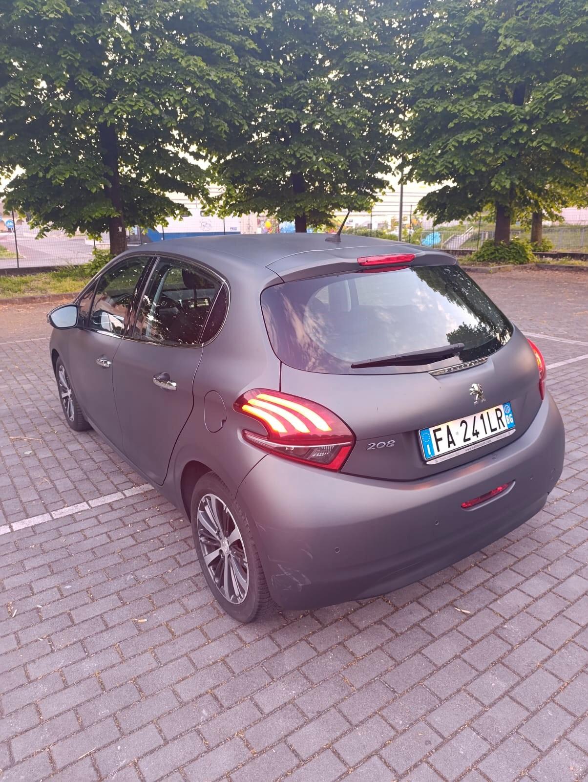 Peugeot 208 PureTech 82 ETG5 S&S 5 porte Allure