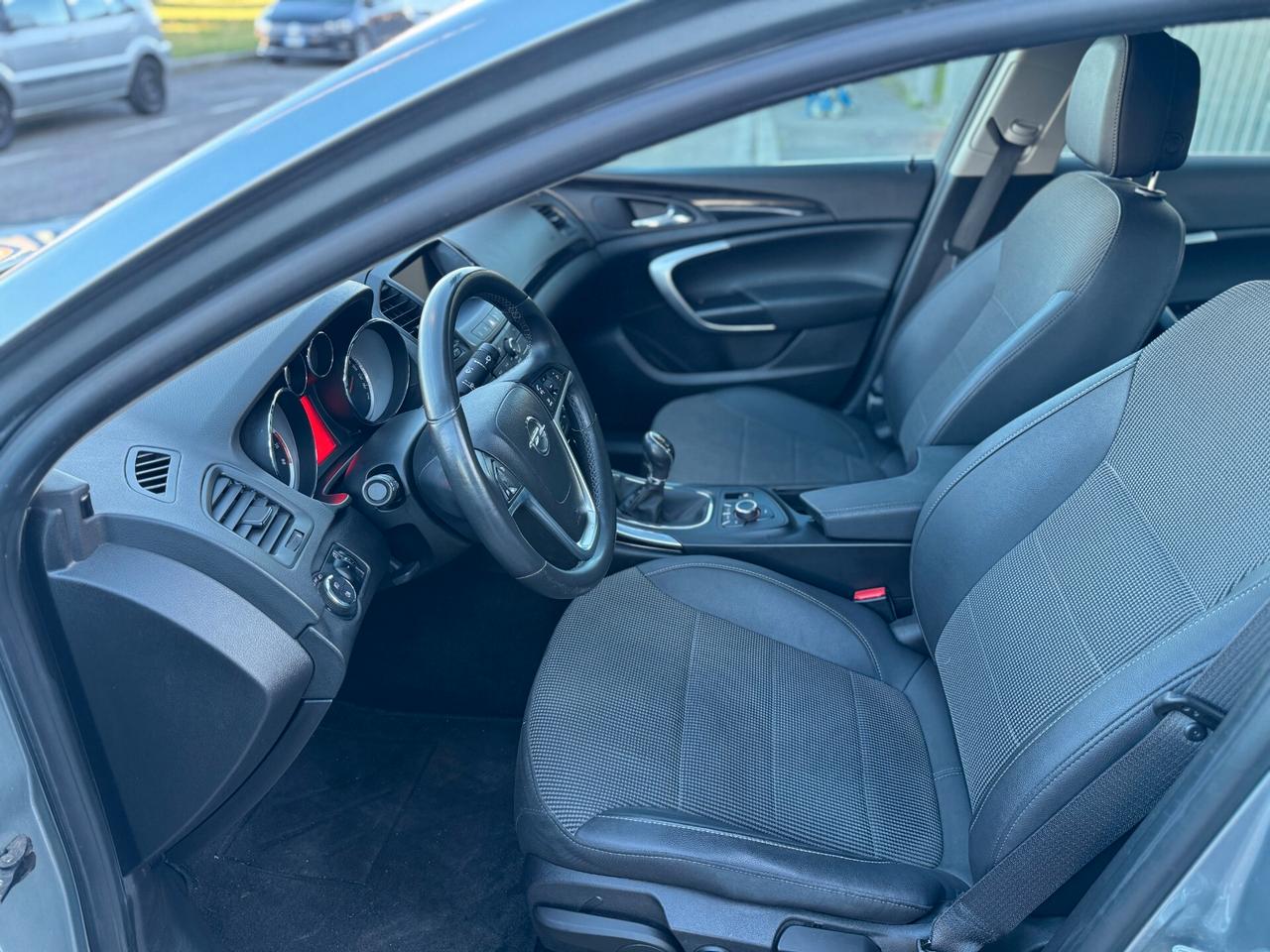 Opel Insignia 1.6 Turbo 180CV 4 porte Elective