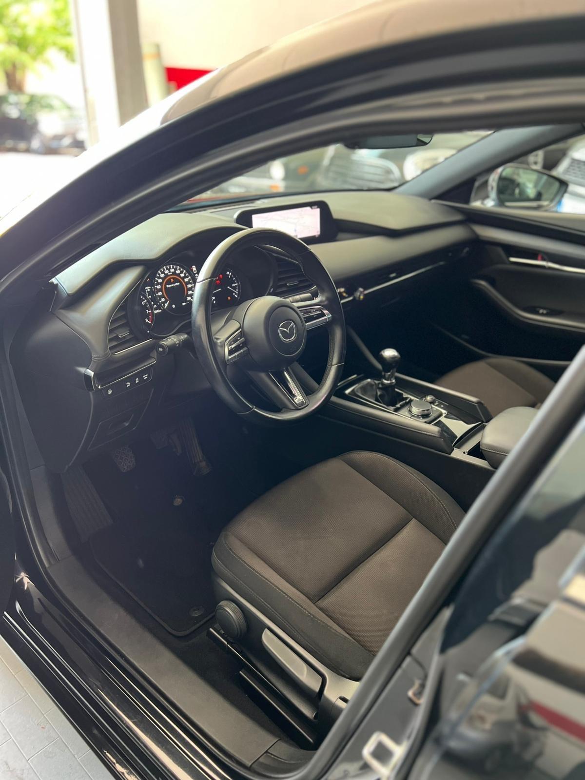Mazda 3 Mazda3 2.0L e-Skyactiv-G M Hybrid Exclusive