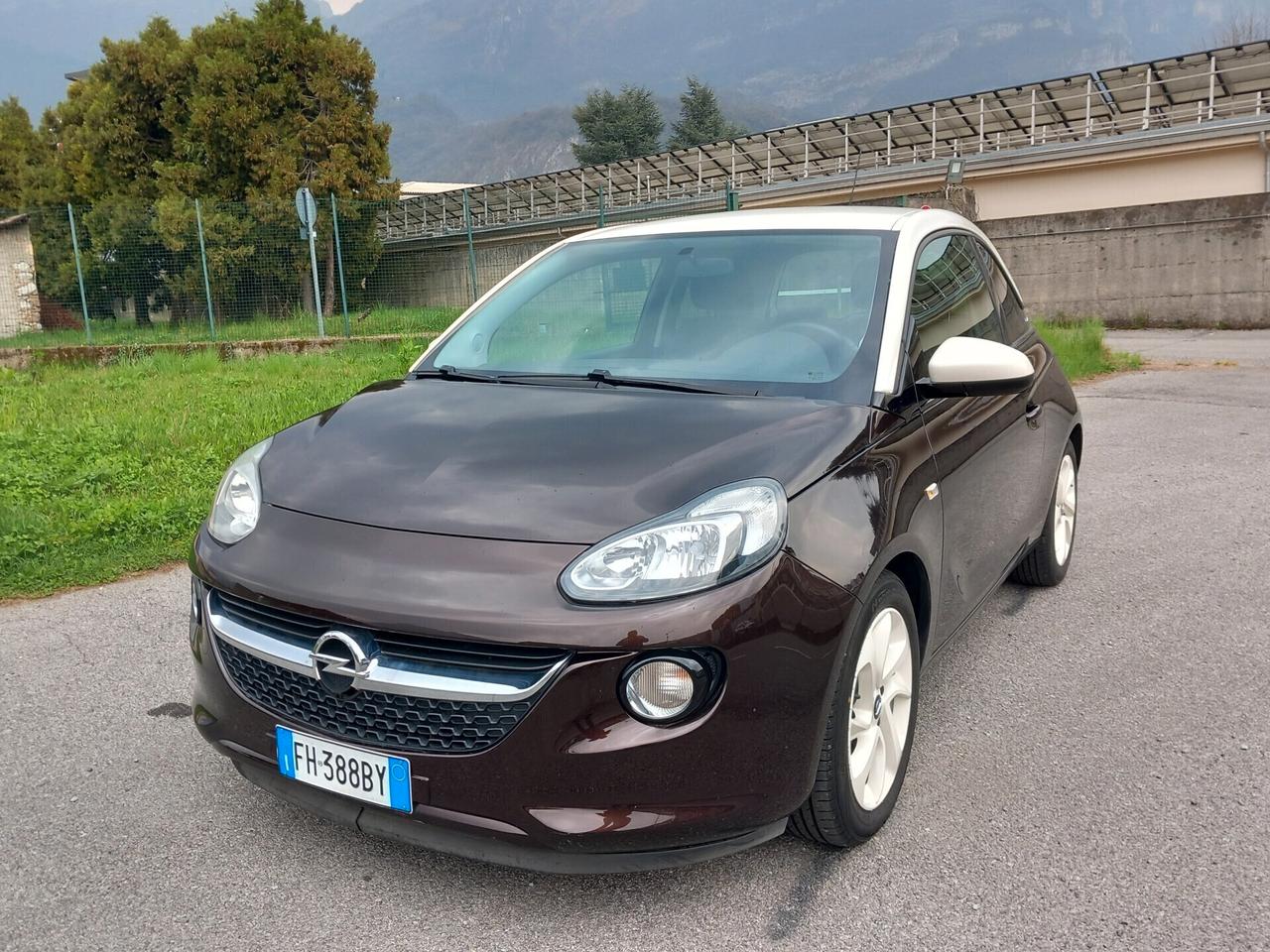 Opel Adam Rocks 1.2 70 CV Air
