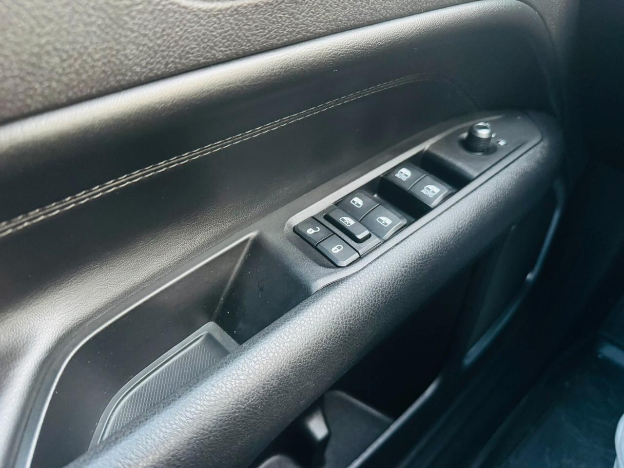 Jeep Compass 1.6 Multijet II 2WD Night Eagle