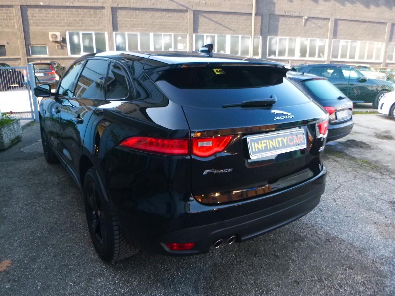 Jaguar F-Pace 2.0 D 180 CV AWD aut. R-Sport