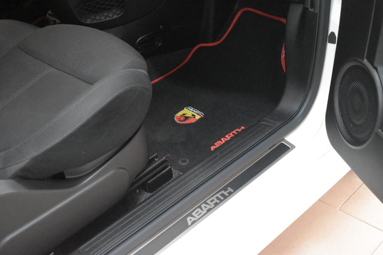 Abarth 595 1.4 Turbo T-Jet 145 CV