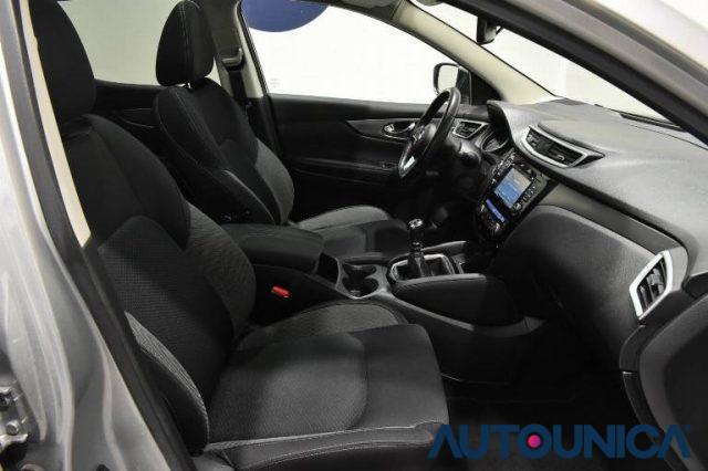 NISSAN Qashqai 1.2 DIG-T N-CONNECTA