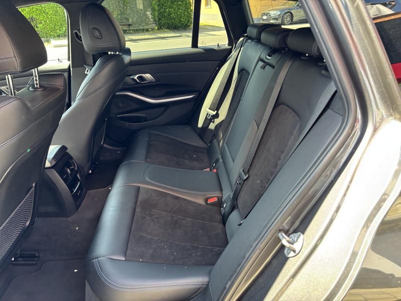 BMW 320 d Touring Msport auto FULL LED-CAM-NAVI-19"