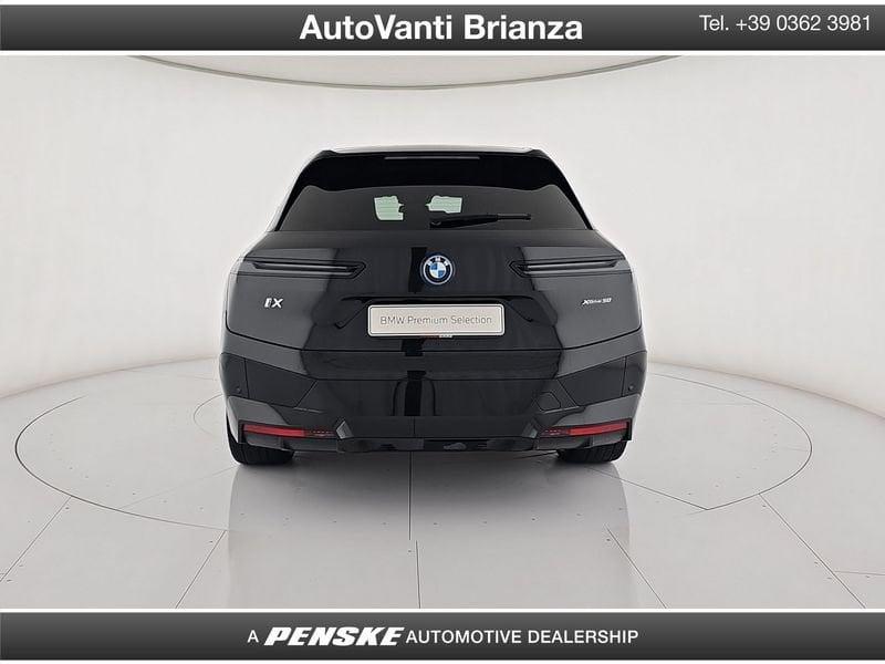 BMW iX iX xDrive50 Pacchetto Sportivo KIT GOMME INVERNALI