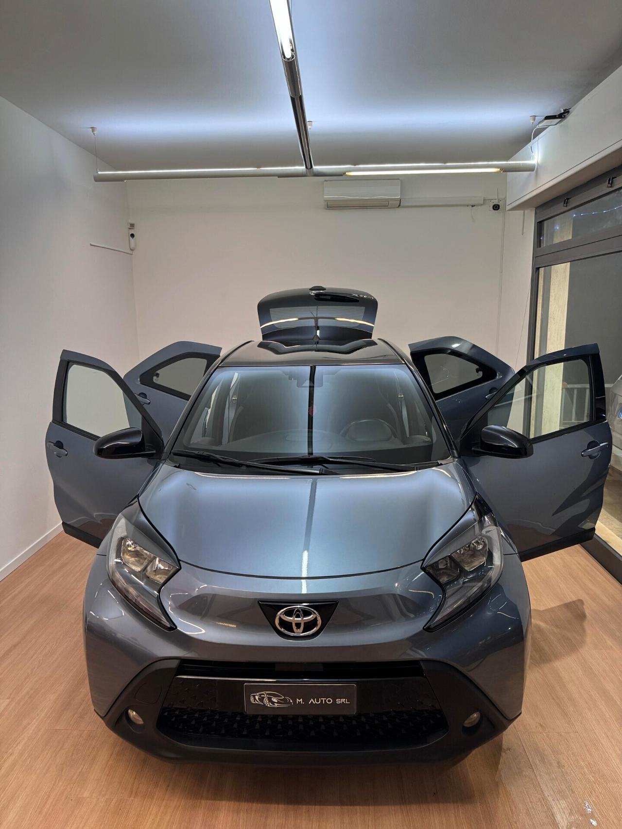 Toyota Aygo X 1.0 5 porte Active N.O.L.L.E.G.G.I.O