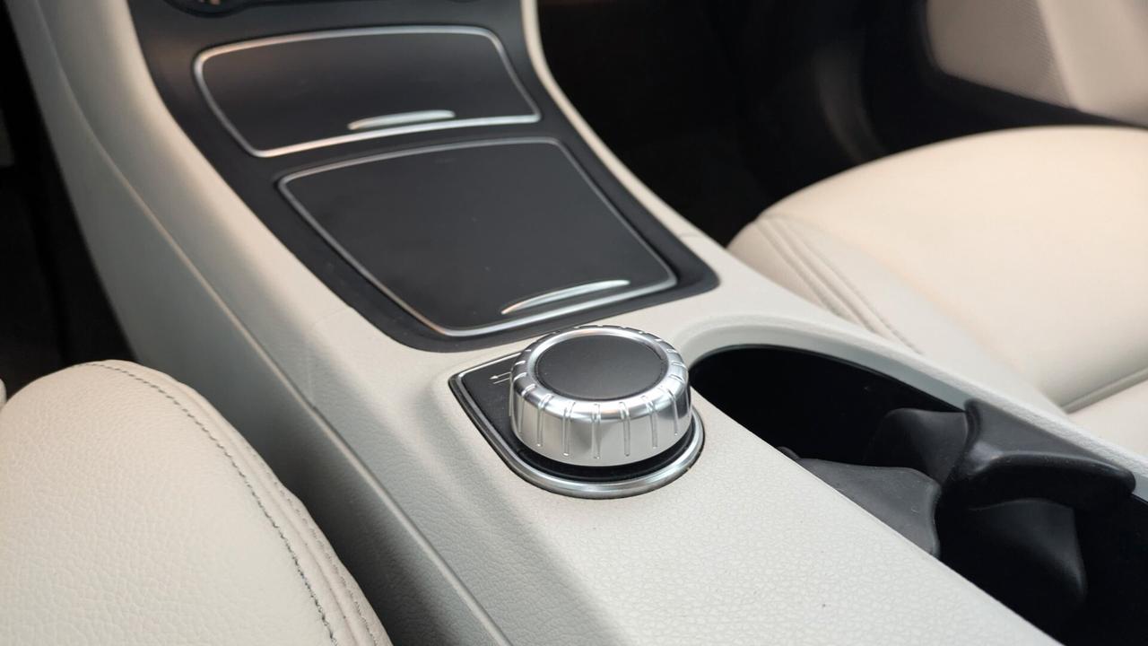 Mercedes-benz B 180 B 180 d Automatic AMG Line Advanced Plus
