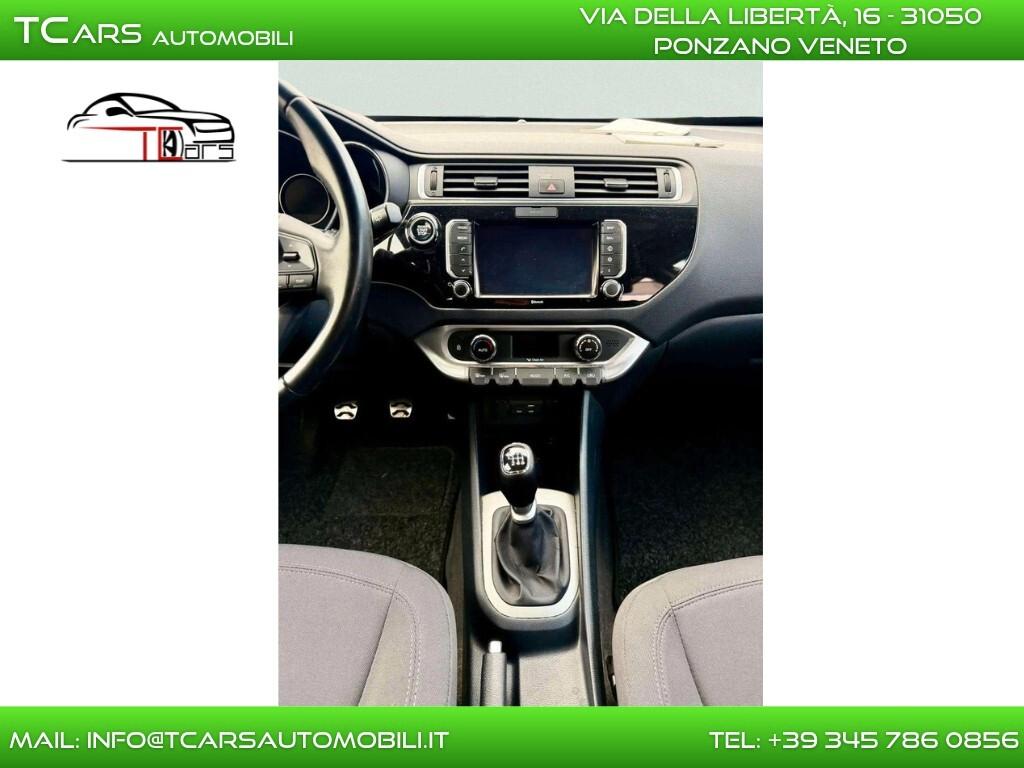 KIA RIO 1.4 CRDI EURO 6 - NEOPATENTATI - 5 PORTE