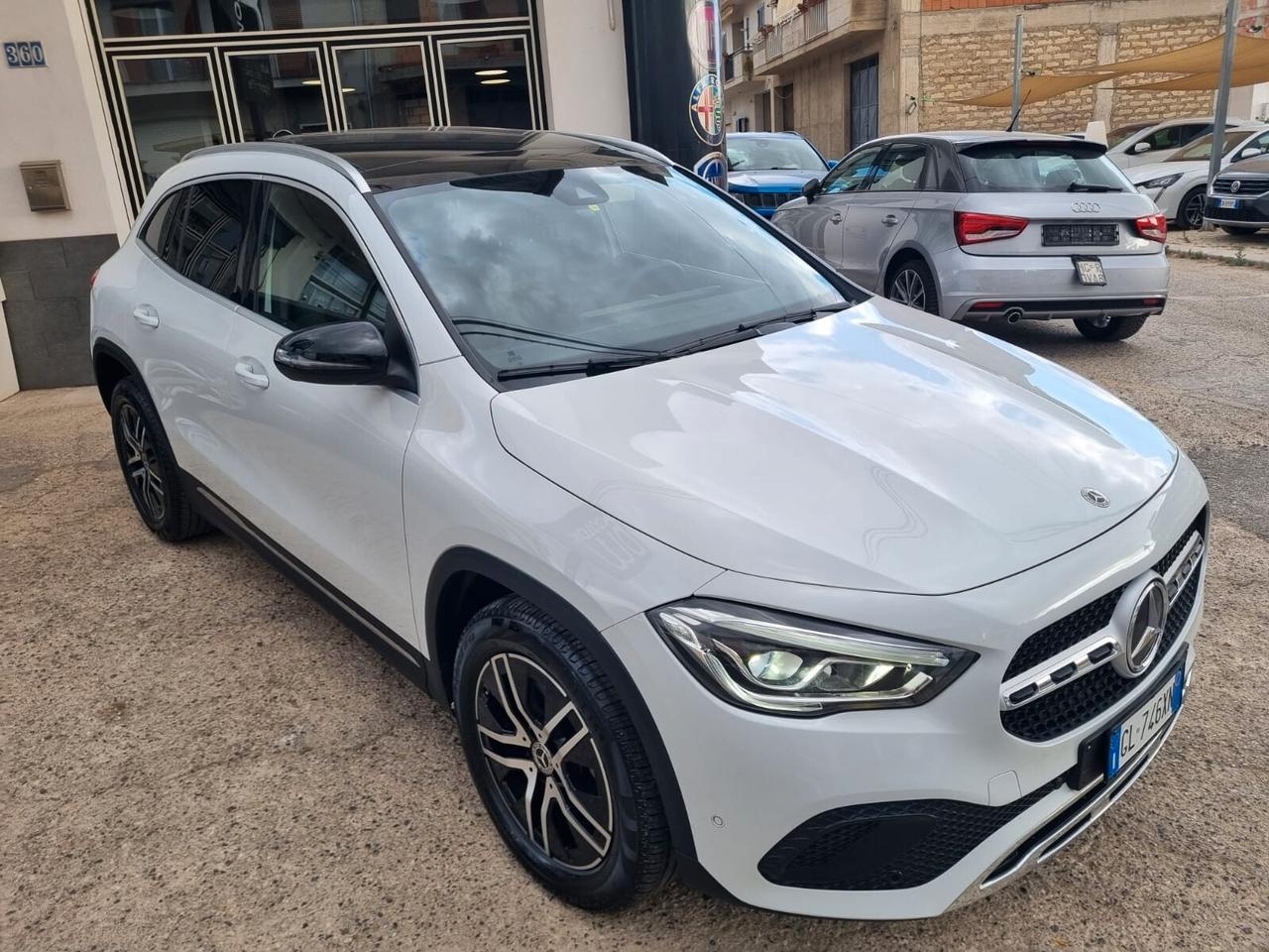 Mercedes-benz GLA 200 d Automatic Sport Plus TETTO APRIBILE