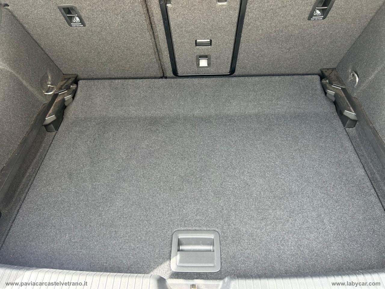 VOLKSWAGEN Golf 1.5 eTSI 130 CV EVO ACT DSG R-Line