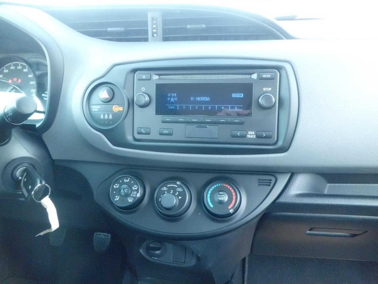 Toyota Yaris 1.4 D-4D 5 porte Lounge