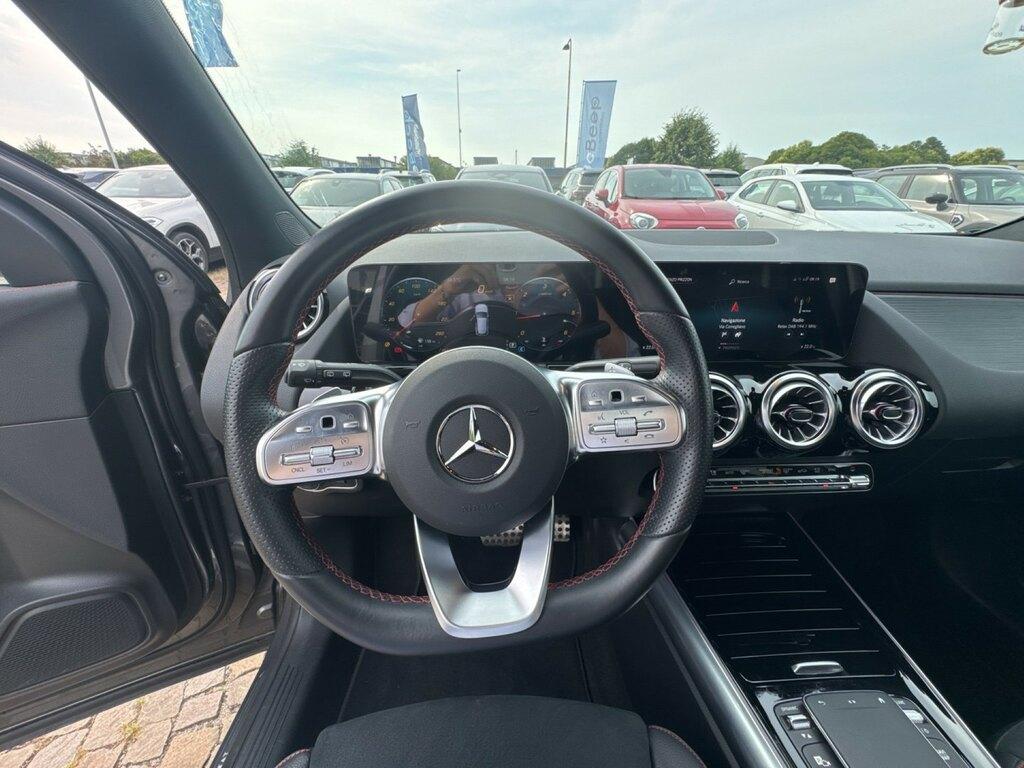 Mercedes GLA 200 200 D Premium 8G-DCT