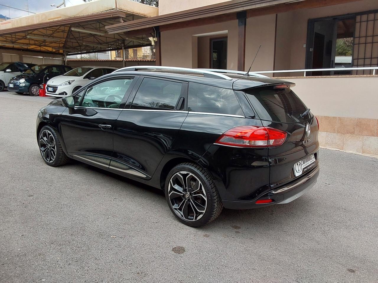 Renault Clio Sporter 1.5 dCi 90 CV Moschino Intens