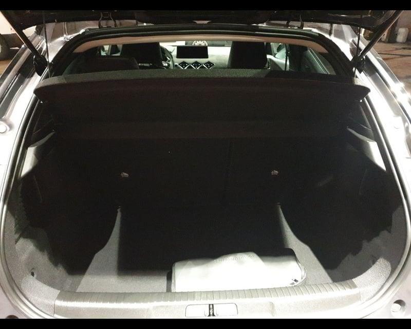 DS DS3 Crossback Hybrid 136 Étoile