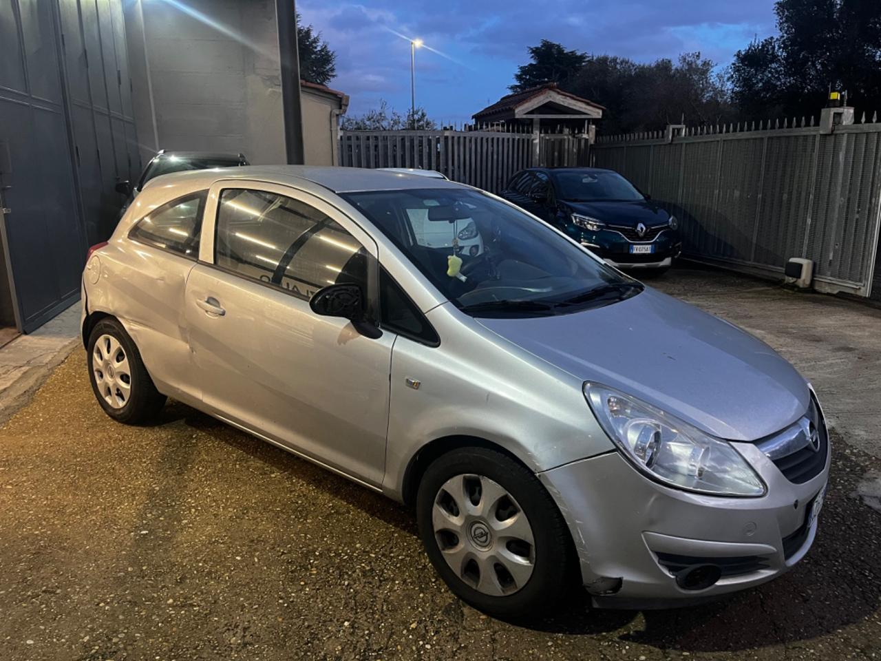 Opel Corsa 1.0 12V 3 porte Enjoy