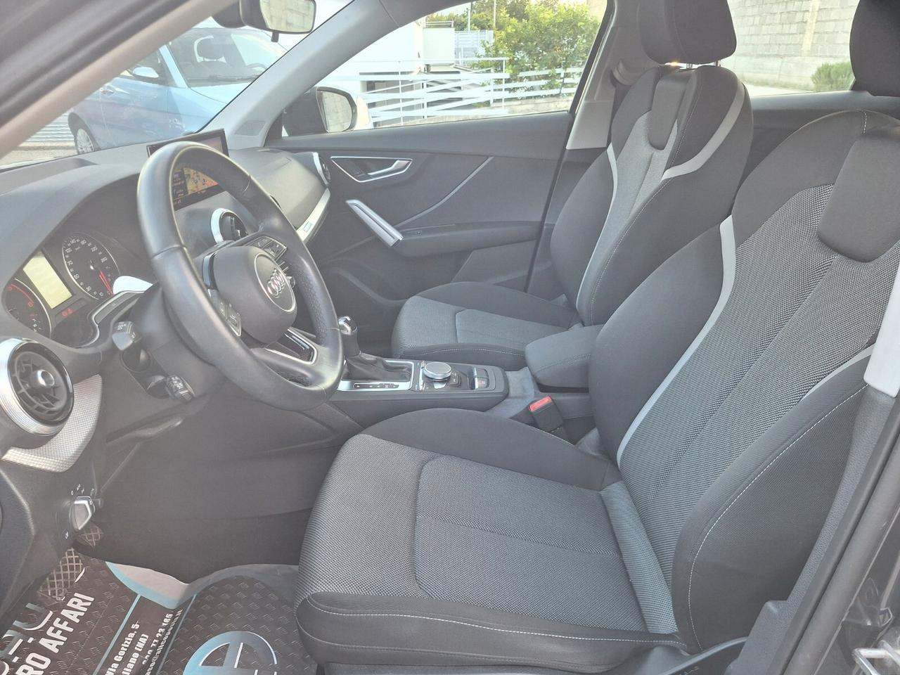 Audi Q2 30 TDI Business Advanced