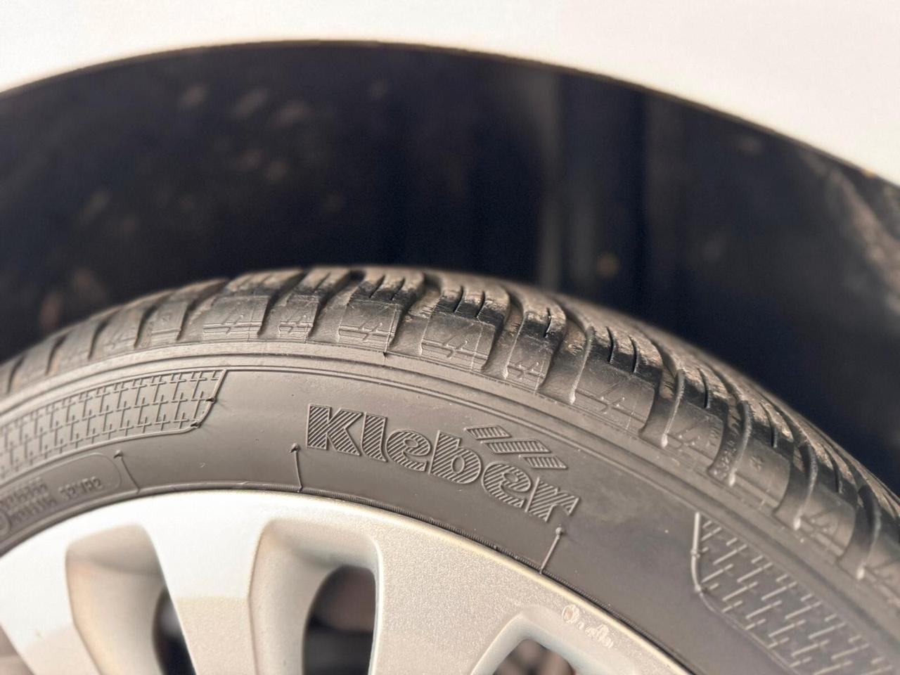 Ford Fiesta 1.4 TDCi 68CV 5 porte Titanium