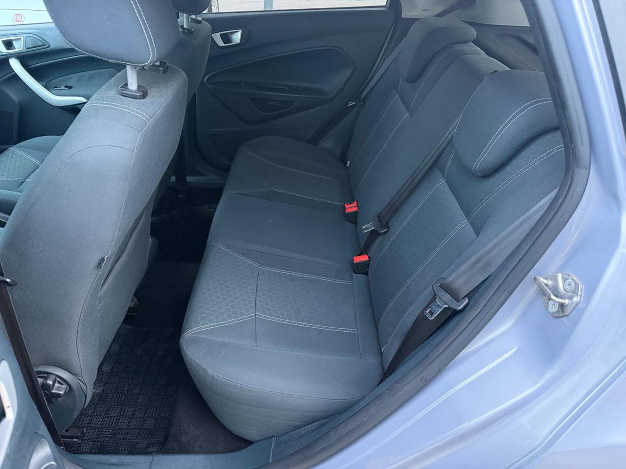 Ford Fiesta 1.4 TDCi 70 cv Titanium 2012