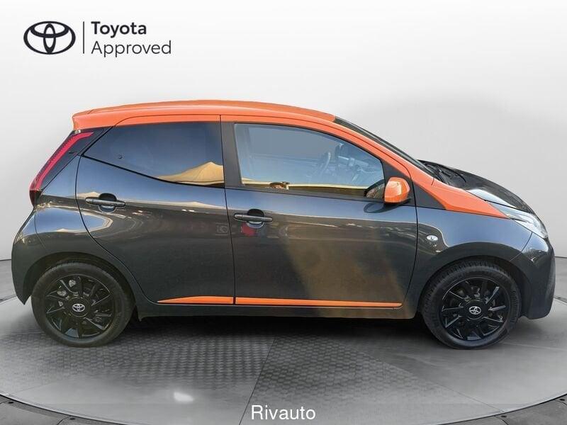 Toyota Aygo Connect 1.0 VVT-i 72 CV 5 porte x-music